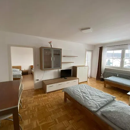 Gruenwald-immobilienservice Gmbh *
