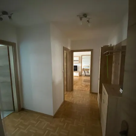 Gruenwald-immobilienservice Gmbh Διαμέρισμα Burgkirchen an der Alz