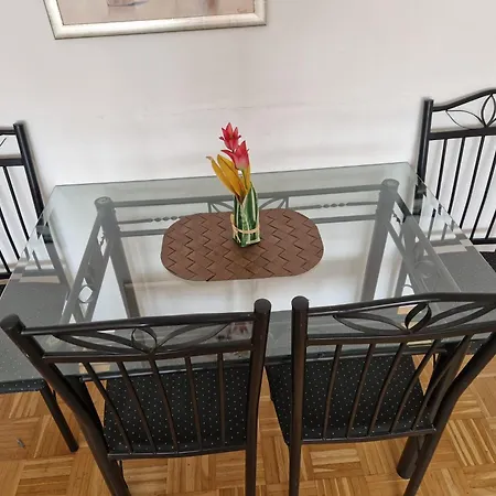 Gruenwald-immobilienservice Gmbh Διαμέρισμα